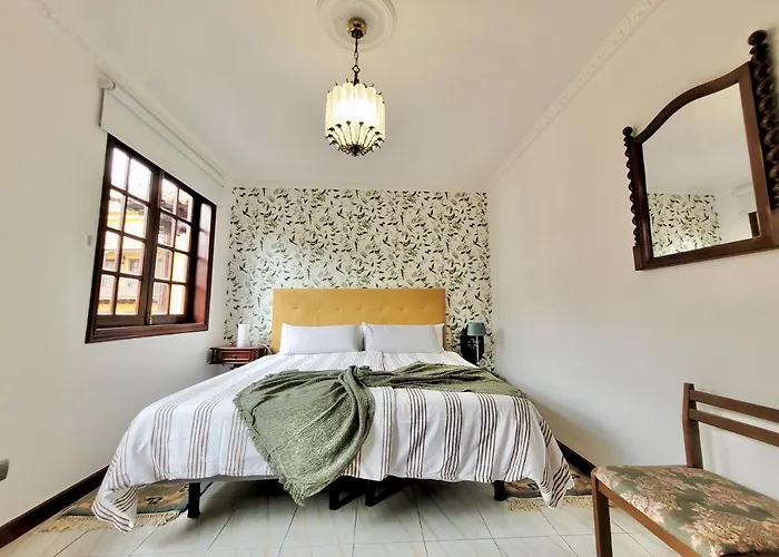 The Balcony House With Free Parking Апартаменты Пуэрто-де-ла-Крус