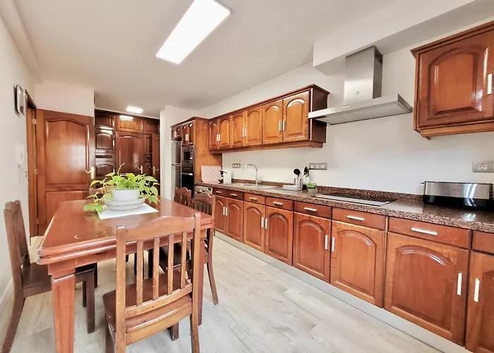 The Balcony House With Free Parking Пуэрто-де-ла-Крус