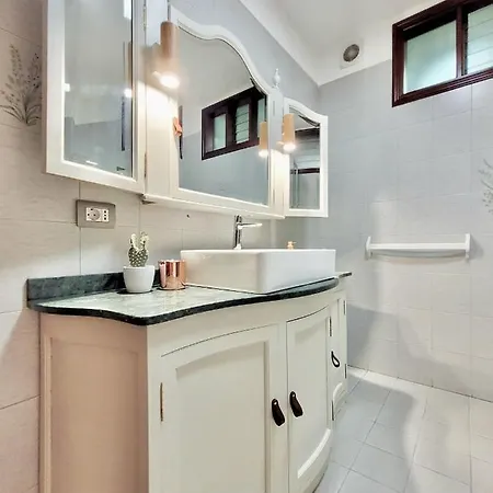 The Balcony House With Free Parking Apartmán Puerto de la Cruz (Tenerife)